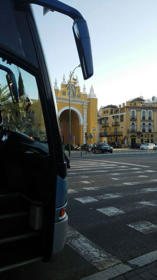 Autocar CANITO en parada en Portugal